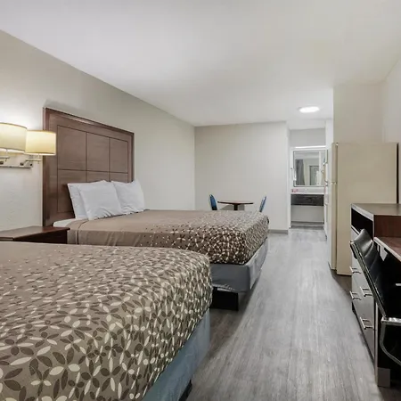 Surestay Hotel By Best Western Terrell-3