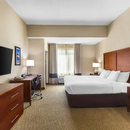 Comfort Inn & Suites Sikeston I-55-3