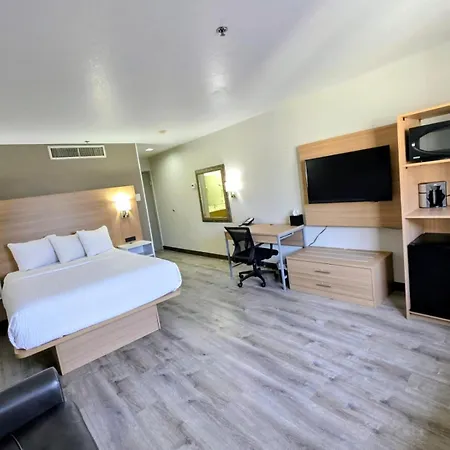 Baymont By Wyndham Missoula-3