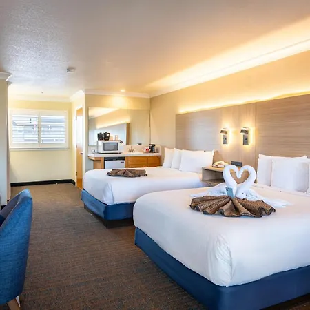 Cayucos Beach Inn-2