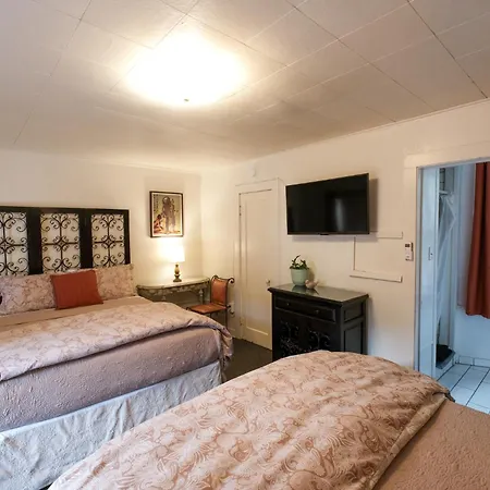 Jonquil Motel-2