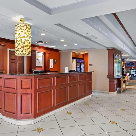 Hilton Garden Inn Starkville-3