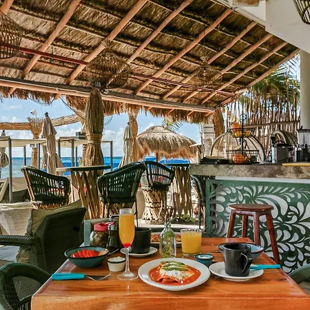 Luciana Hotel & Beach Club-3