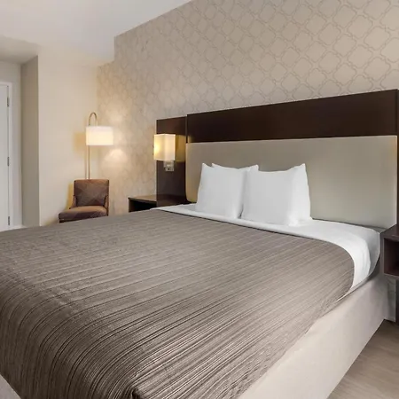 Best Western Plus St. Christopher Hotel-2