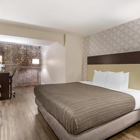Best Western Plus St. Christopher Hotel-3