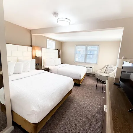 Majestic Hotel & Apartments-3