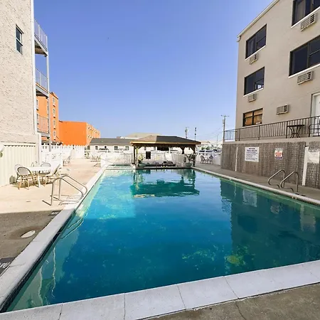 Oceanic Hotel-3