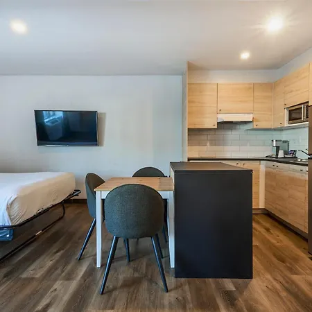 Hotel Newstar Montreal-2