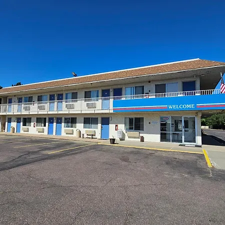 Motel 6-Mitchell, Sd-3