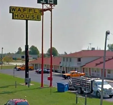 Economy Inn Toledo-Perrysburg-3