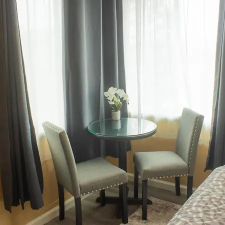 Carmel Wayfarer Inn-2