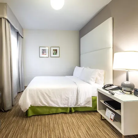 Holiday Inn Express Chicago - Magnificent Mile By Ihg-3
