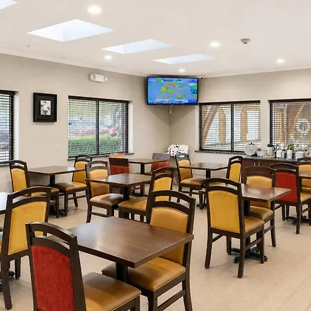Quality Inn Corning-3