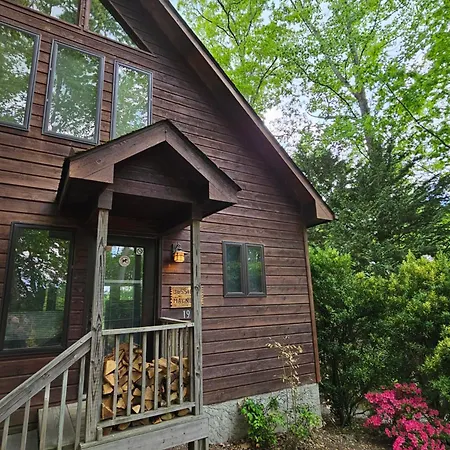 Asheville Cabins Of Willow Winds-3