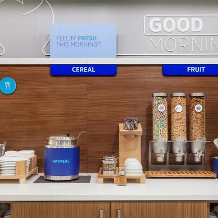 Holiday Inn Express - South Haven By Ihg-3