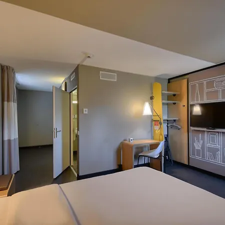Ibis Zuerich City West-3