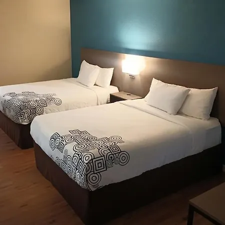 Bourbon Capital Inn-3