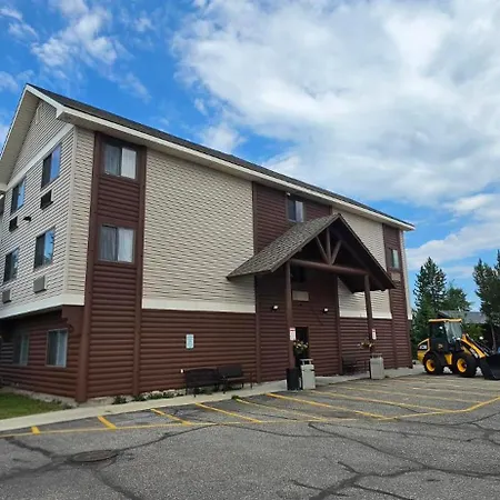 Yellowstone Lodge-2
