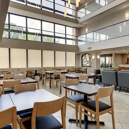 Drury Inn & Suites Atlanta Marietta-3