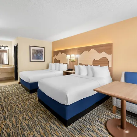 Best Western Center Pointe Inn-3