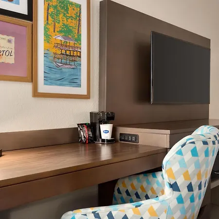 Hampton Inn Bristol-2