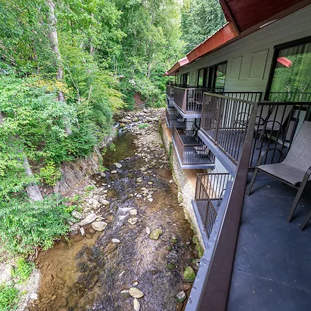 Bear Creek Inn Gatlinburg, Tn-2