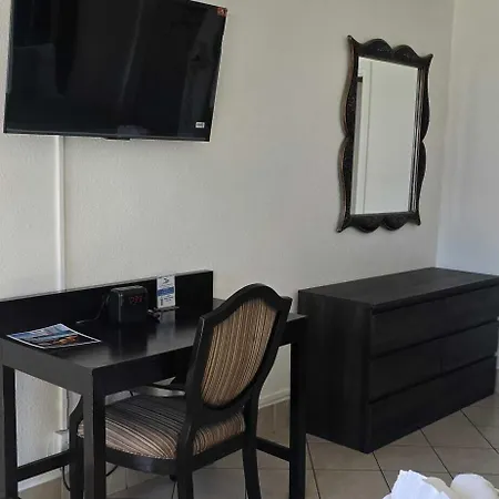 Travelodge By Wyndham Las Vegas-2