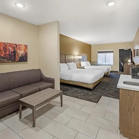 Best Western Plus Zion Canyon Inn & Suites-3