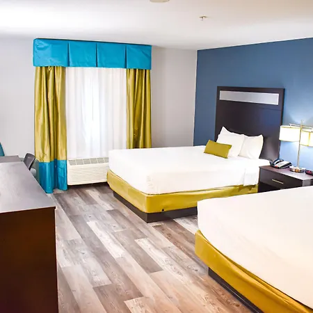 Baymont By Wyndham Midland Center-2