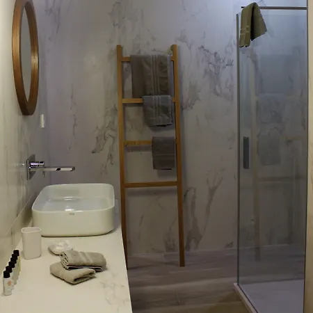 Les Suites Massena-3
