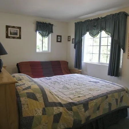 Grace And Bill'S Freedom Hills B&B-3