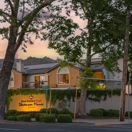 Best Western Plus Stevenson Manor-3