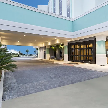 The Island House Hotel A Doubletree By Hilton-3