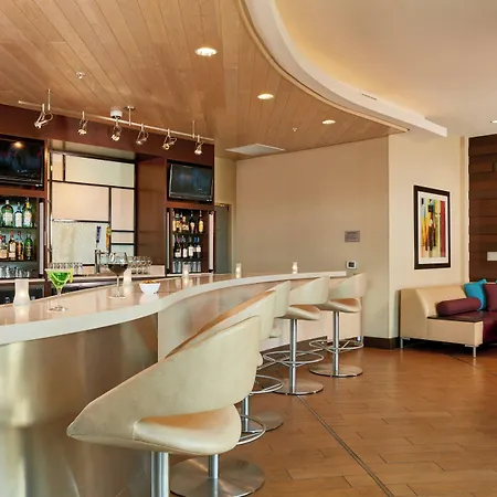 Courtyard By Marriott San Jose North/ Silicon Valley-3