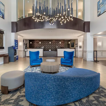 Best Western Plus Miami Airport North Hotel & Suites-3