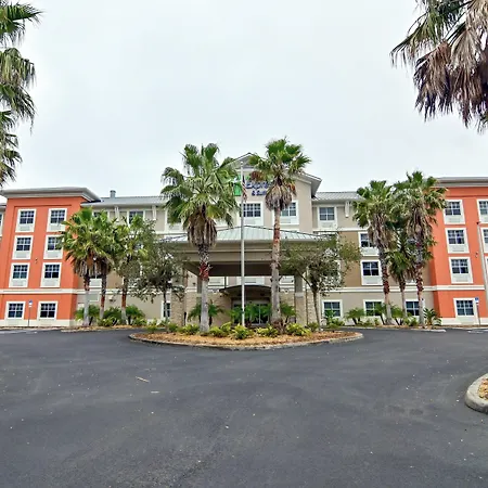Holiday Inn Express & Suites Palm Coast - I-95-3
