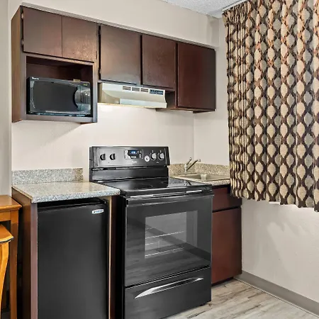 Rodeway Inn & Suites Portland West - Beaverton-3