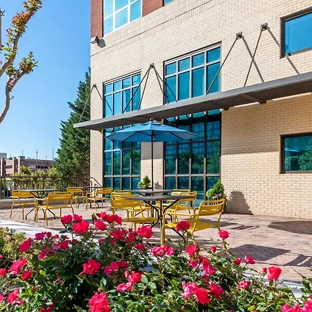 Hampton Inn & Suites National Harbor-Newly Renovated-2