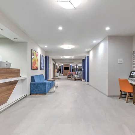 Holiday Inn Express Hotel And Suites Valparaiso By Ihg-2
