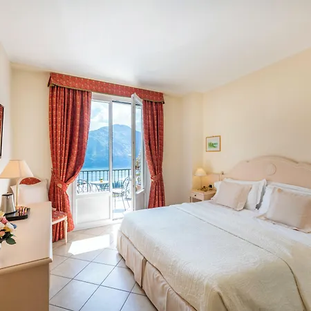 Hotel La Perla-3
