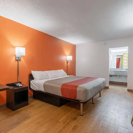 Motel 6-Bryan, Tx - University Area-2