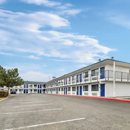 Park Inn By Radisson, Winnemucca-3