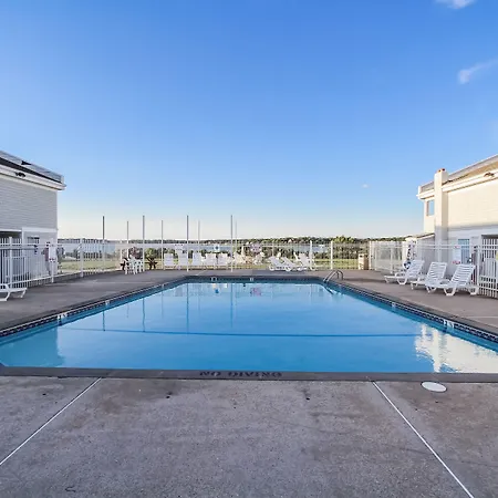 Innseason Resorts Surfside-3