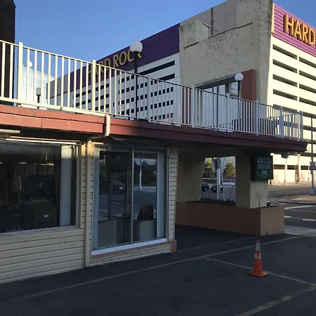 Atlantic Motor Inn Near Boardwalk-2