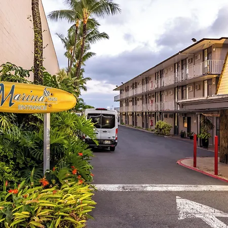Pacific Marina Inn Airport-3
