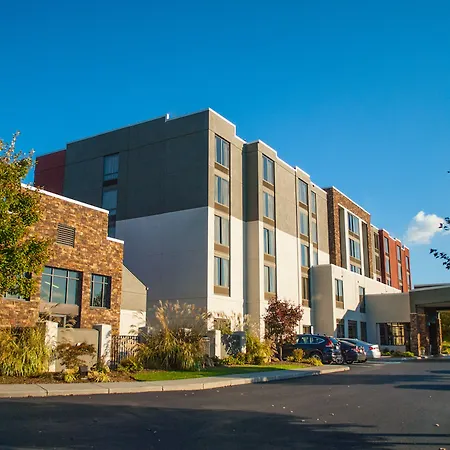 Holiday Inn Express & Suites Blacksburg - University Area By Ihg-3