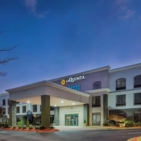 La Quinta By Wyndham Kennesaw-3