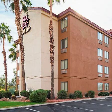 Red Roof Inn Plus + Phoenix West-2
