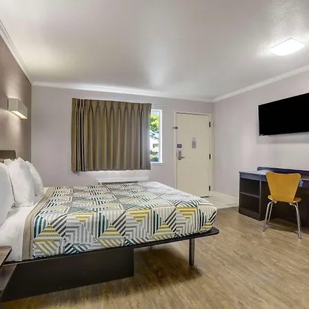 Motel 6-Lodi, Ca-2