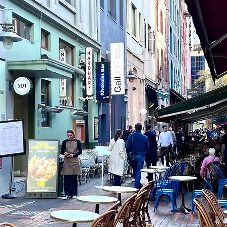 Mercure Melbourne City Centre-2